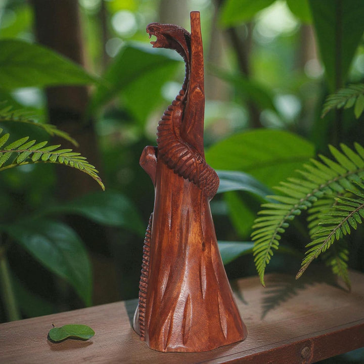 Kobra am AST Schlange Snake Tier Holz Cobra 08