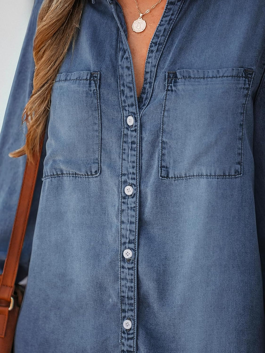 CUPSHE Damen Jeanshemd V Ausschnitt Knopfleiste Brusttaschen Asymmetrisch Jeansbluse Hemdblusen Deni