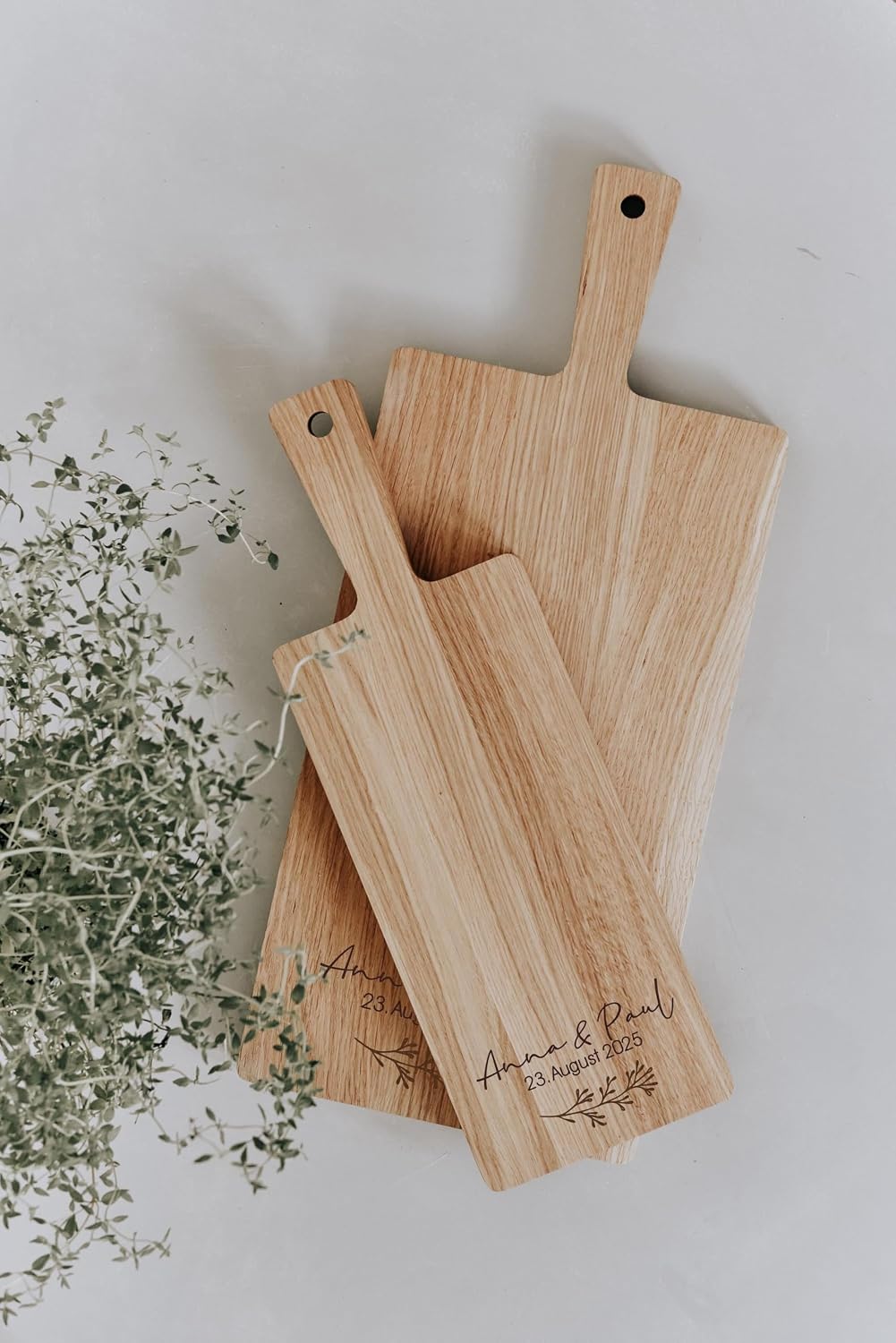 Servierbrett Eiche mit Gravur personalisiert, 2 Grössen Mit Gravur (S. Abb.) 39L x 13B cm, Mit Gravu
