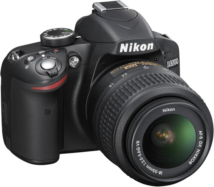 Nikon D3200 SLR-Digitalkamera (24 Megapixel, 7,4 cm (2,9 Zoll) Display, Live View, Full-HD) Kit inkl