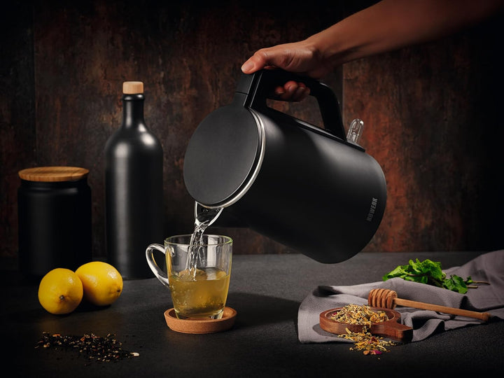 N8WERK Wasserkocher mit Doppelwand-Design in der Midnight Black Edition | Fassungsvermögen 1,5 Liter