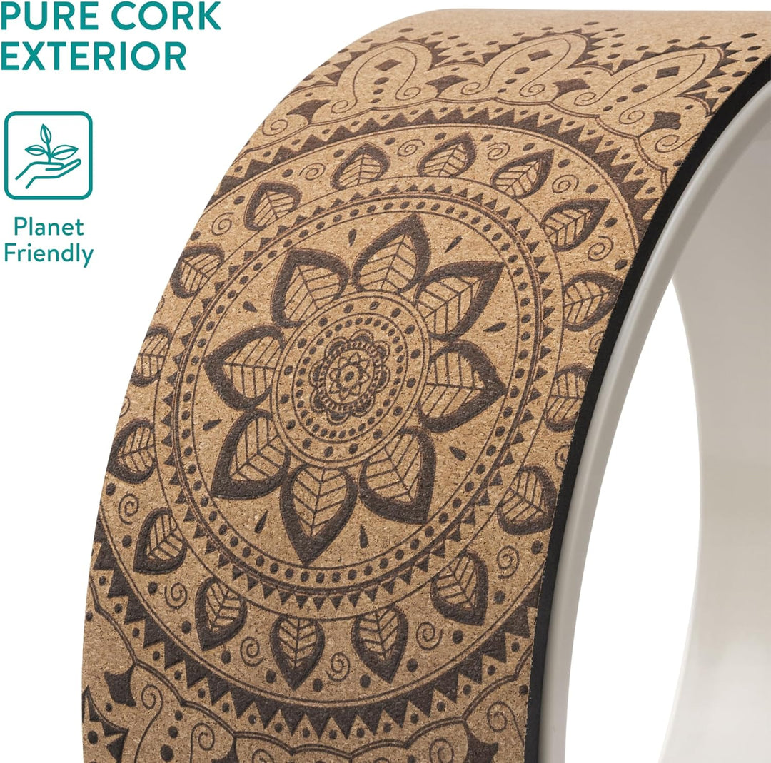 Navaris Yoga Rad Wheel aus Kork - 33 cm Yogarad für Yoga Pilates Gymnastik - Yoga-Stützrad Yoga-Ring