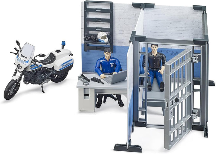 bruder 62732 - Bworld Polizeistation mit Polizeimotorrad - 1:16 Wachtmeister Einsatzfahrzeug Einsatz