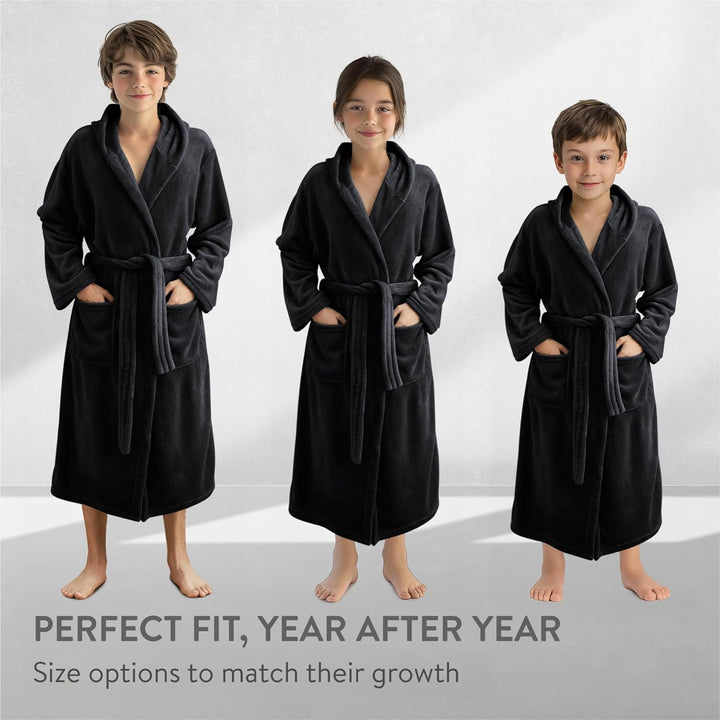 HOMELEVEL Kinder Microfaser Bademantel Morgenmantel kuschelweich Winter Bade Mantel 146-152 Schwarz,