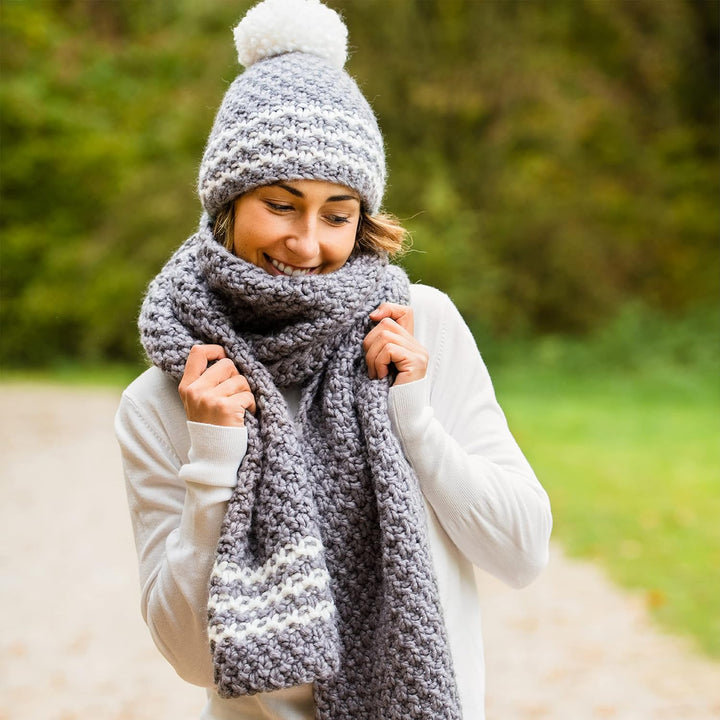 Gründl Alaska uni (Strick- und Häkelgarn mit wollartigem Charakter aus 80 % Polyacryl und 20 % Wolle