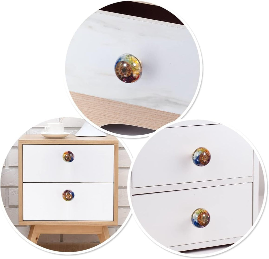 mookaitedecor 7 Chakra Schubladen Knöpfe mit Schrauben Satz von 2, Ammonit Fossil Harz dekorative Kr