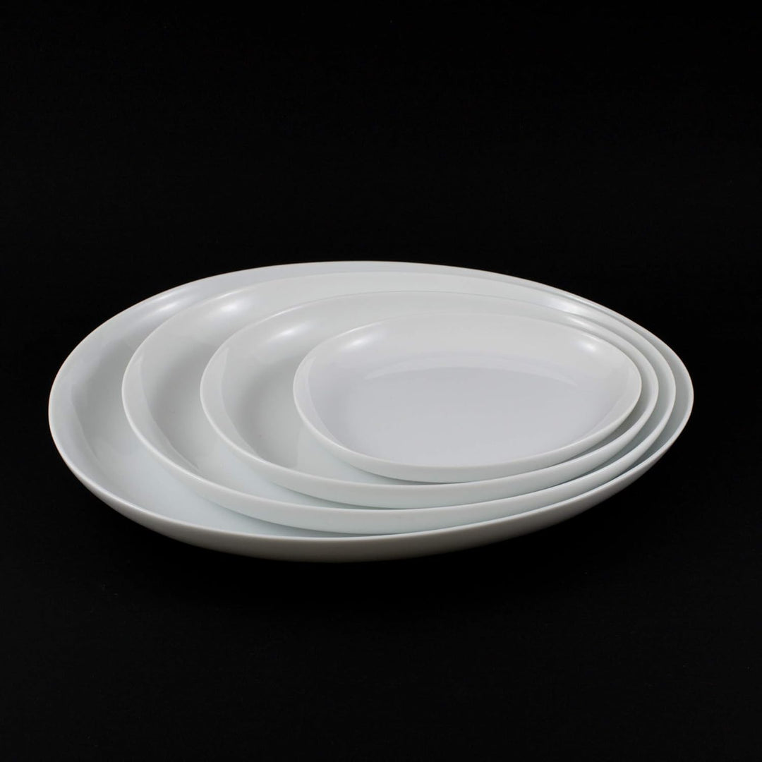 Japanischer Teller Serie Yuuki 21 cm feinstes weisses Porzellan edle Transparenz 21,8 x 17,8 x 2,4 c