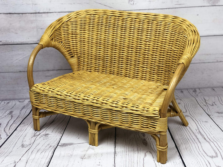 Puppenbank aus Rattan in Honig S11