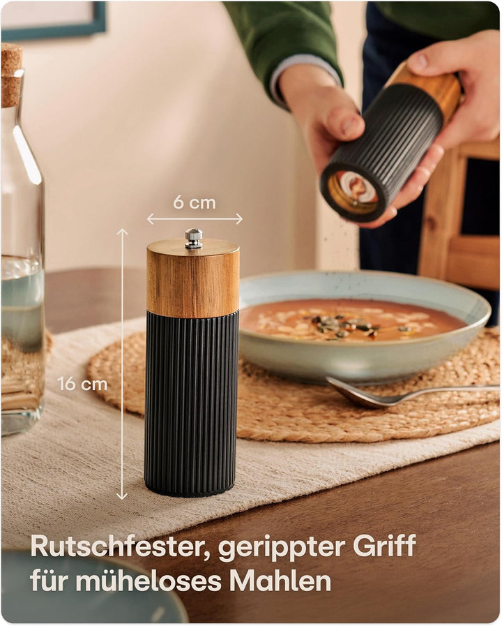 Praknu Salz & Pfeffermühle FSC® Holz der Akazie Set – mit Keramikmahlwerk – Stufenlos Einstellbar &