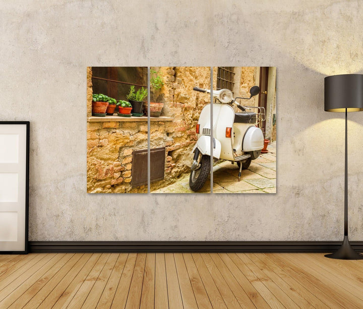 islandburner Bild auf Leinwand Vintage Szene Mit Vespa Auf Alter Strasse Rustikal Bilder Wandbilder