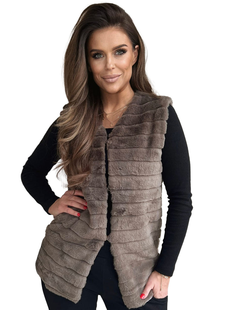 Och Bella Weste für Damen, Weich und Flauschig, Kurze Fellweste, Perfekt für Kältere Tage, Stylische
