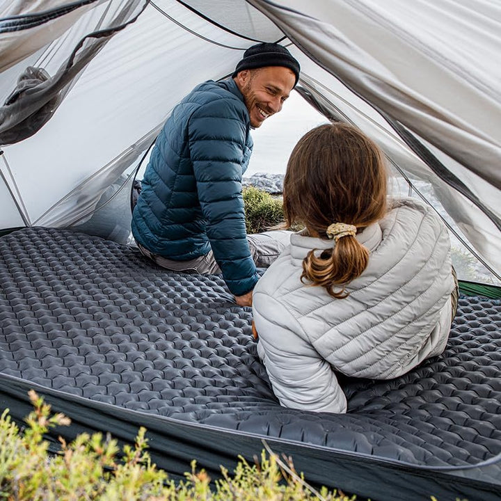 Naturehike Ultraleichte Selbstaufblasende Isomatte, Aufblasbare Campingmatte 3,5R, Langlebige, Tragb
