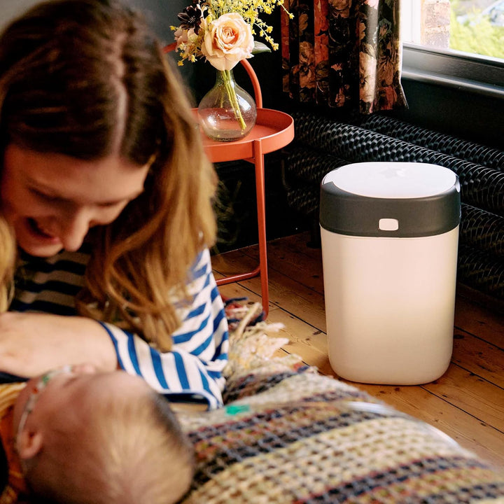 Tommee Tippee Twist and Click Advanced Windeleimer, Exklusives Angebot mit 2 Nachfüllkassetten, gara