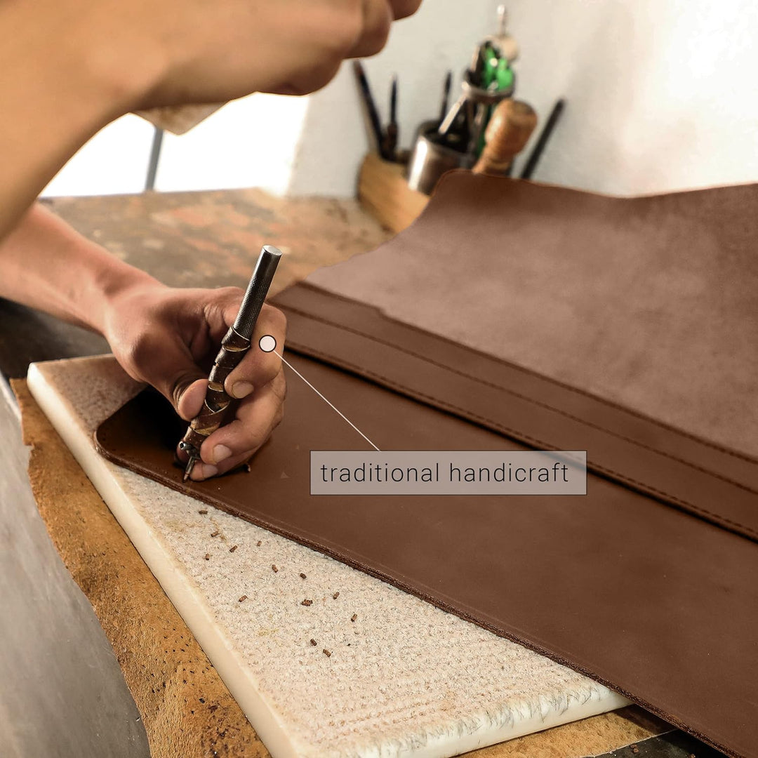 hecho. Leder Hülle für iPad Pro 12.9" (2015-2017) mit Stifthalter - Handmade & Fair - Fernando (Case