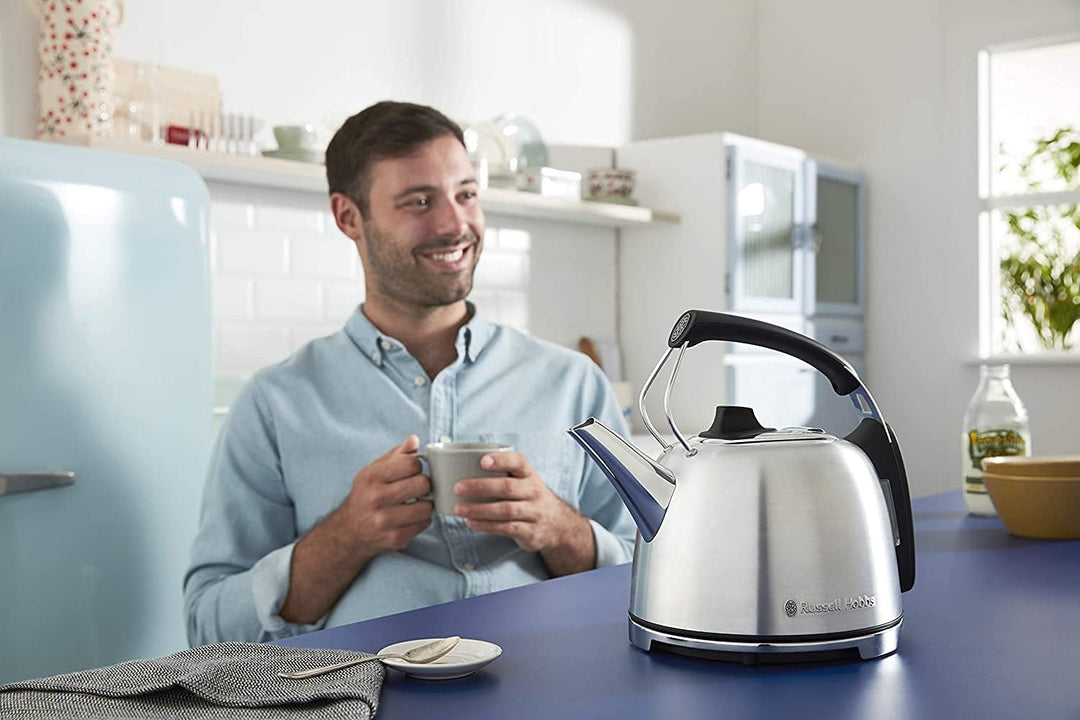 Russell Hobbs Wasserkocher Edelstahl Retro 65 Jahre Jubiläumsmodel,1,2l, 2400W, Schnellkochfunktion,