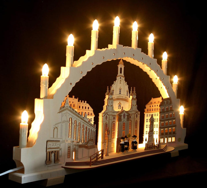 Grosser 72cm 3D 10 Kerzen Schwibbogen Frauenkirche Dresden mit Unterbank Augustusbrücke - Feine Hand