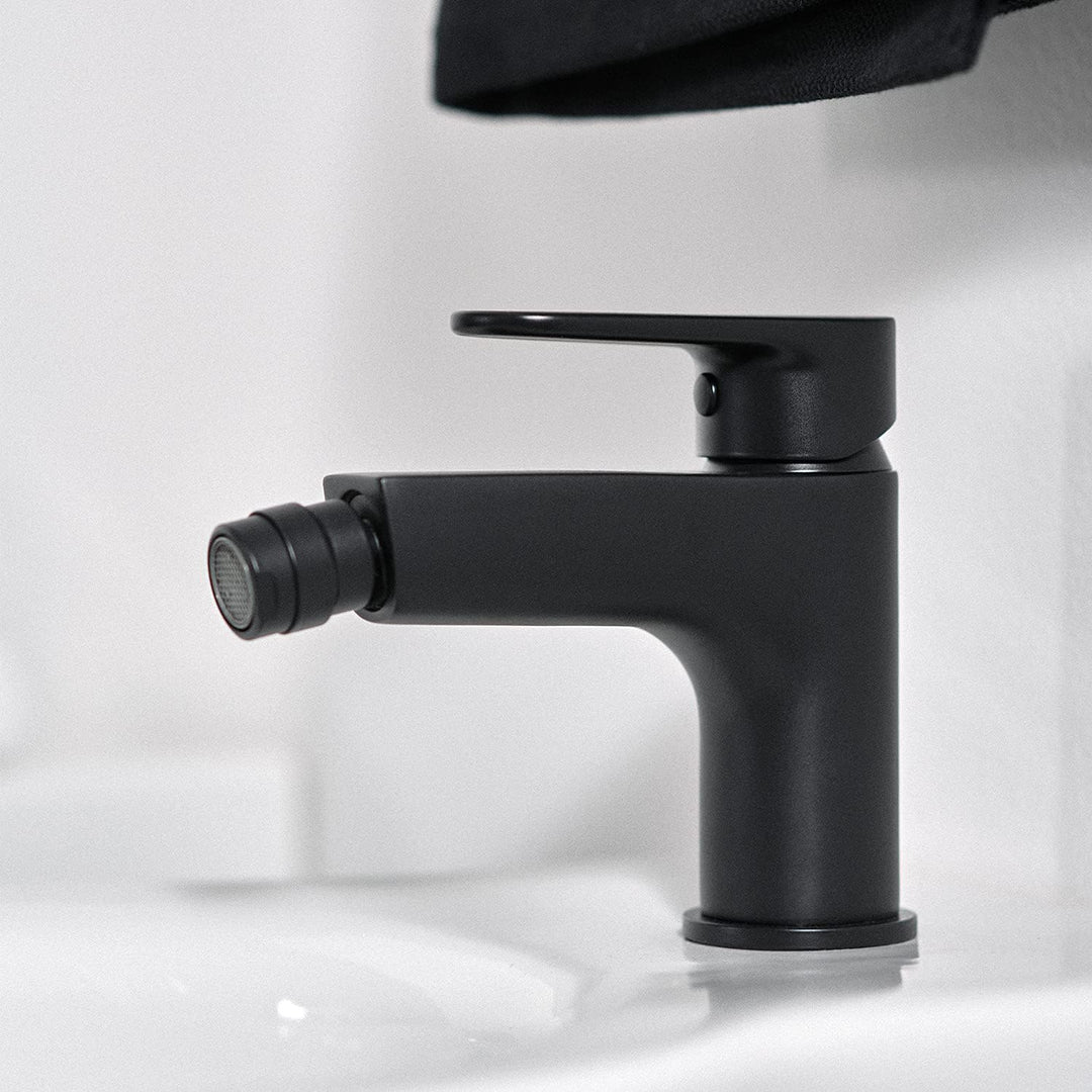 Ideal Standard BC705XG Cerafine O Bidetarmatur mit Zugknopf-Ablaufgarnitur Silk Black, Silk Black