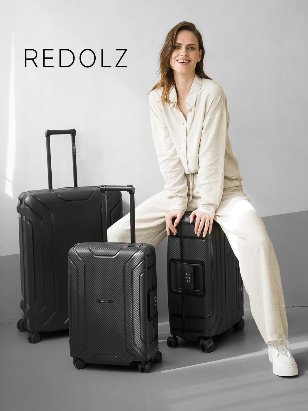 REDOLZ Hartschalen Check-in Koffer ohne Reissverschluss | 3-Punkt-Verschluss-System | Mittelgrosser