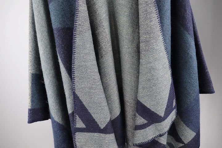 Shmily Girl - Damen Poncho Habe Gestrickt Überdimensionalen Decke Kap-Schal A - Marineblaue Blockfar