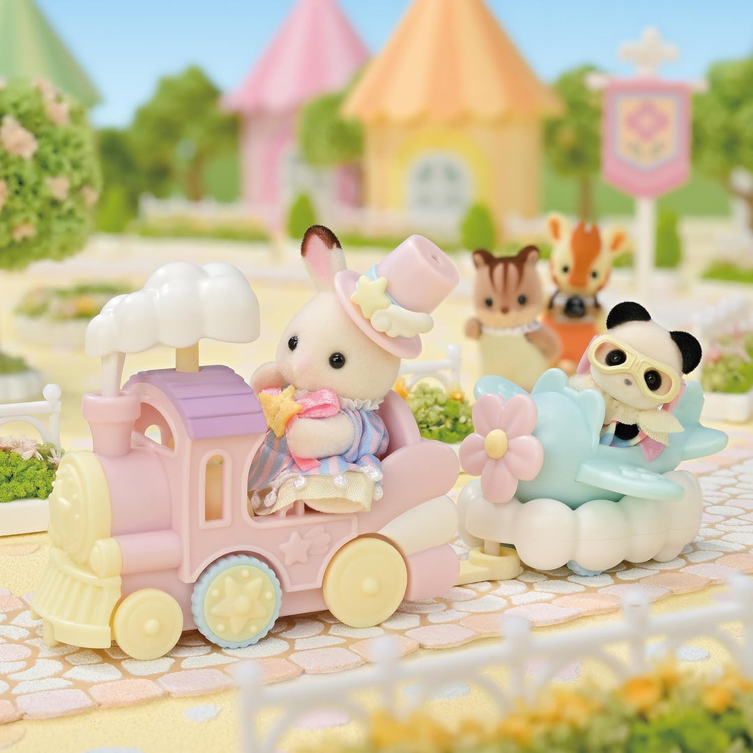 Sylvanian Families - 5819 Freizeitpark Spielset Zugfahrt, samtige Tierfiguren, Schokoladenhase, Pand