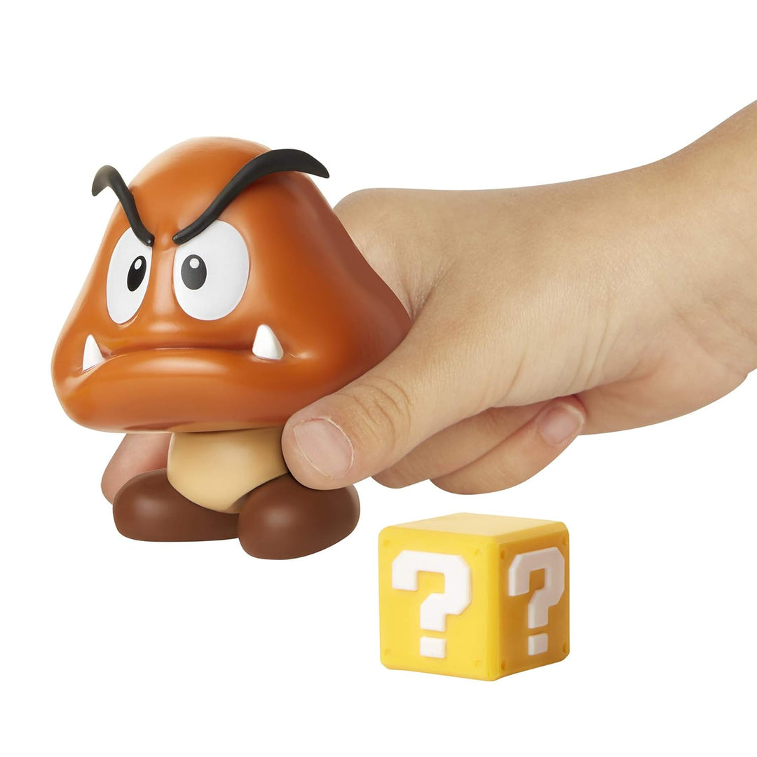 Nintendo Figur (10cm) W3 - Goomba mit Coin