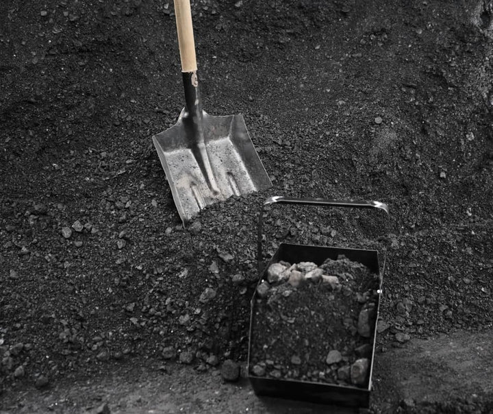 Kohlewanne Kohlenschütte Abtransport Abkühlen Lagern Aschekasten Kohlenkasten Briketts Holz Koks Asc