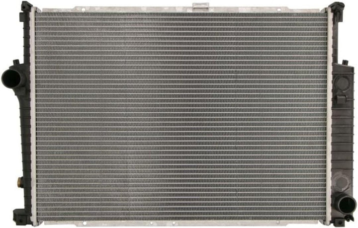 Nissens 60596A Kühler, Motorkühlung