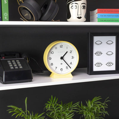NEWGATE® M Mantel - Silent Sweep Kaminuhr - 'No Tick' - Moderne Kaminuhr - Kleine Uhr - Wohnzimmeruh