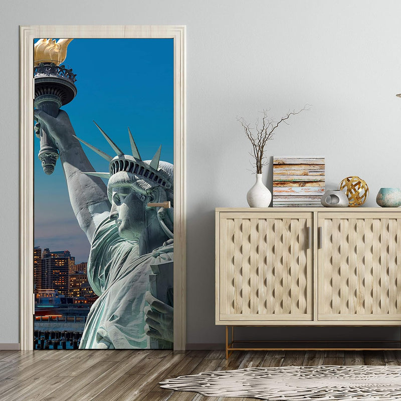 wandmotiv24 Türtapete New York Skyline Freiheitsstatue 90 x 200cm (B x H) - Dekorfolie selbstklebend