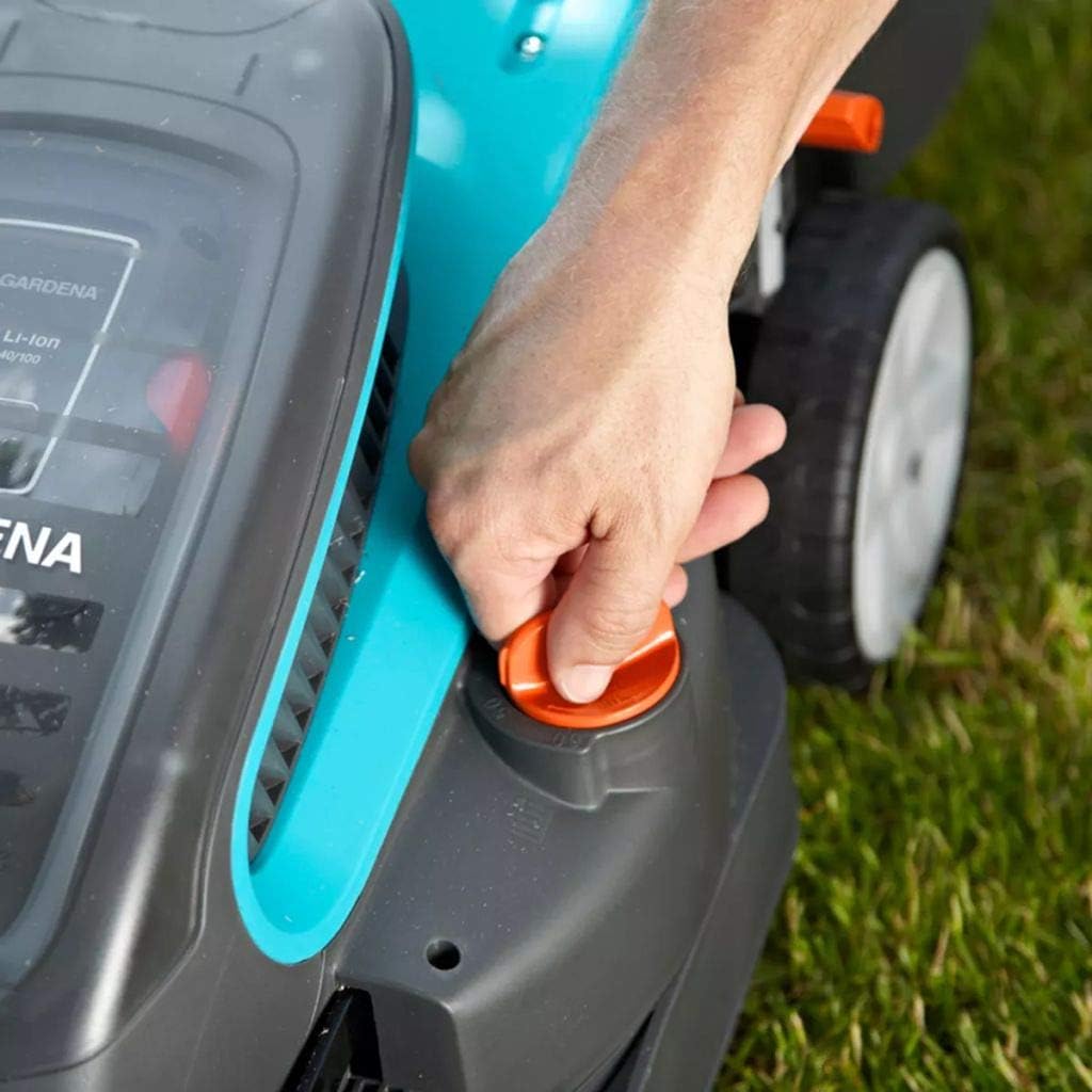 Gardena PowerMax Li-40/32 Akkurasenmäher Set: Mäher bis 280m², 32cm Schnittbreite, 30l Grasfangbehäl