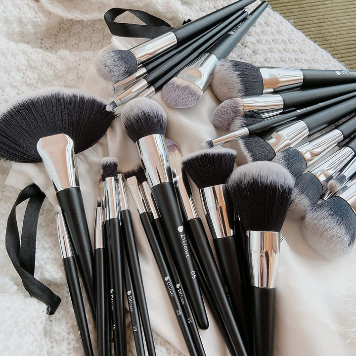 DUcare Professional Pinselset Makeup 32 Stücke Make up Pinsel Set Premium Synthetic Kabuki Foundatio