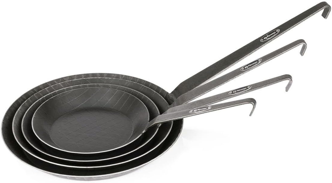 Petromax SP32 Schmiedeeiserne Pfanne - 32 cm Eisenpfanne für Induktion &amp; | Bratpfanne mit langem Sti