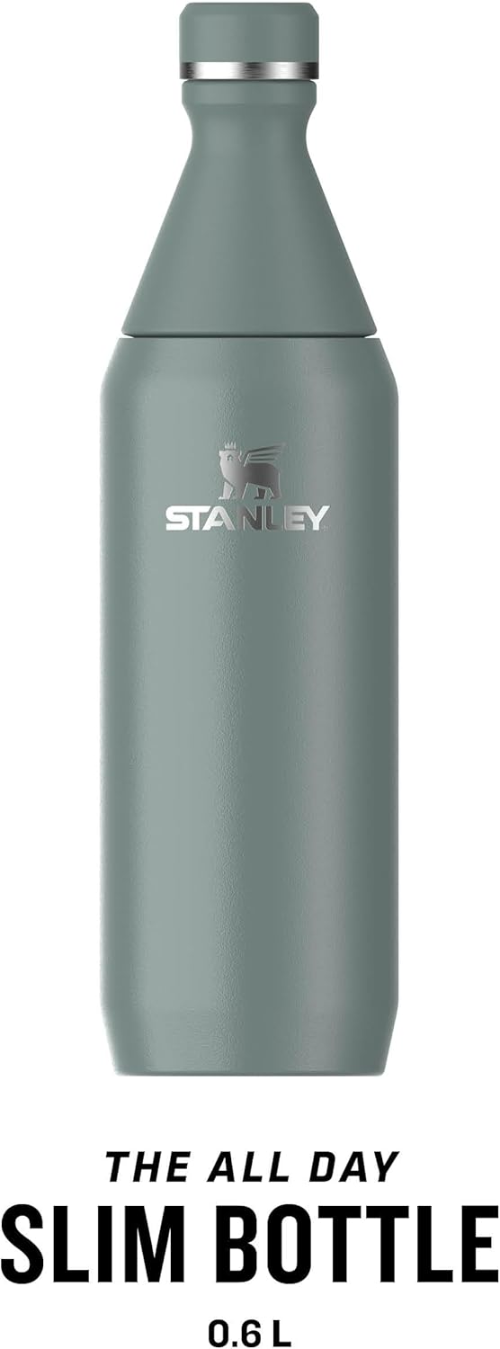Stanley All Day Slim Trinkflasche Edelstahl 0.6L - Thermosflasche Kühlt 6 Stunden - 11 Stunden Eisge