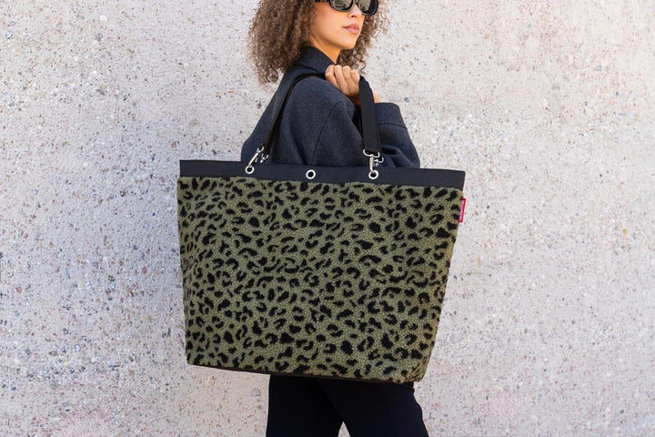 reisenthel shopper XL – Geräumige Shopping Bag und edle Handtasche in einem – Aus wasserabweisendem