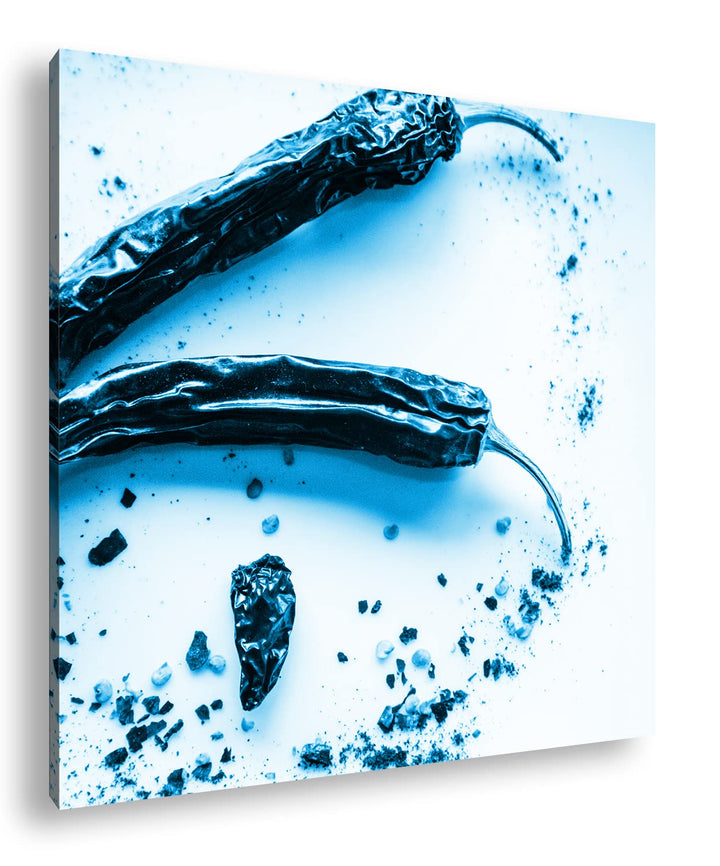 getrocknete extrem scharfe Peperoni Format: 70x70 Effekt: Monocrome Blau als Leinwandbild, Motiv fer