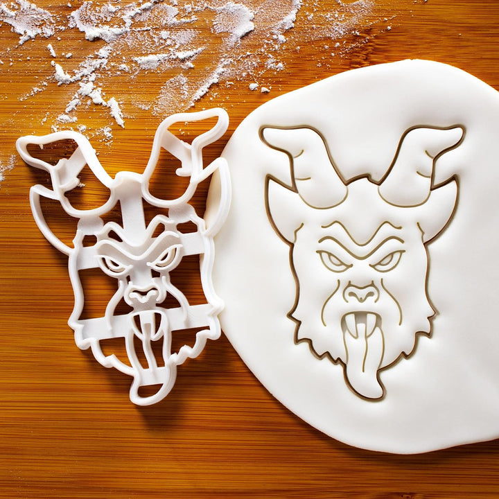 Satz von 2 Krampus Ausstechformen, 2 Teil