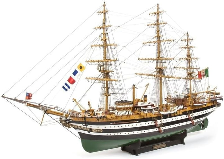 AMERIGO VESPUCCI Montagesatz Code 15006B aus Holz und Metall Massstab 1:100 (980LX560HX304W mm)Segel