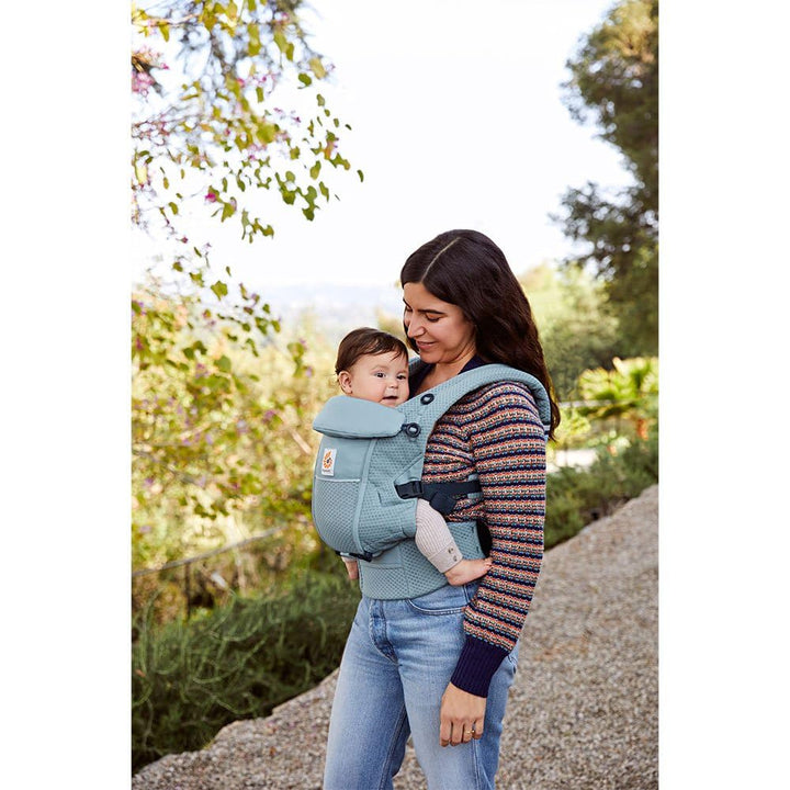 Ergobaby Adapt Babytrage für Neugeborene ab Geburt, 3-Positionen SoftFlex Mesh Ergonomische Babybauc