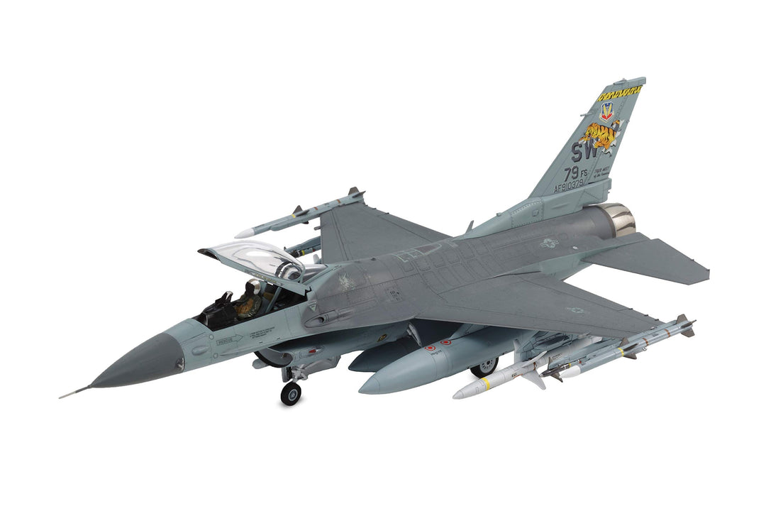 TAMIYA 300060788 - 1:72 F-16CJ Fighting Falcon mit Zurüstteilen, Grau