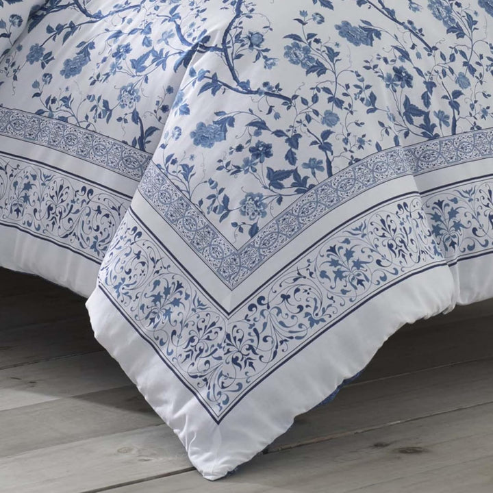 Laura Ashley Home Bettdecken-Set, Baumwolle, mit passenden Kissenbezügen und Bettrock, Elegante Wohn