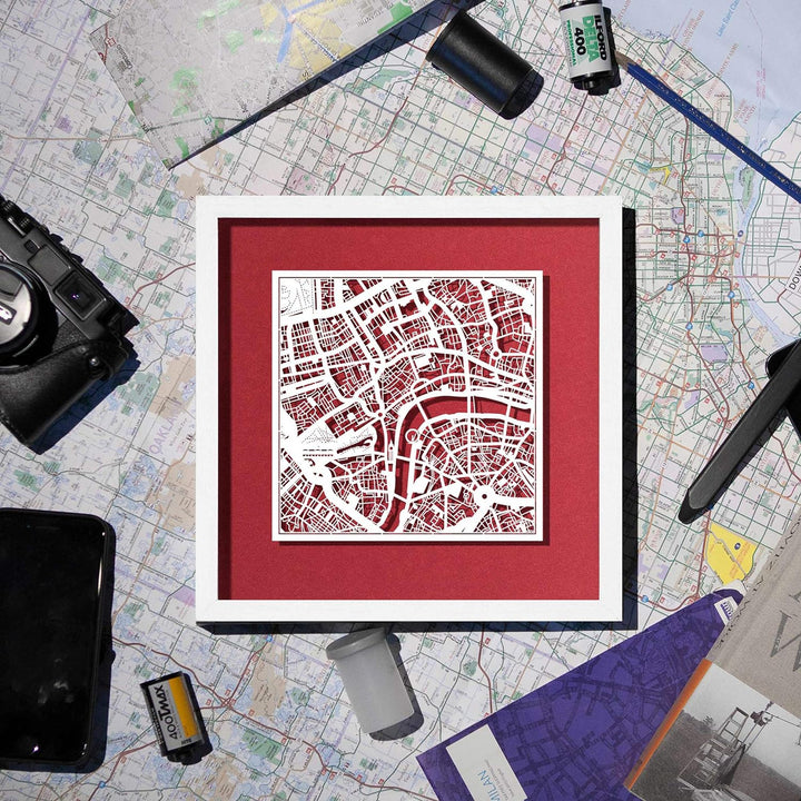 O3 DESIGN STUDIO - Marco de Papel para mapas, 22,8 x 22,8 cm, en Caja de Regalo, Fondo, autocambiant