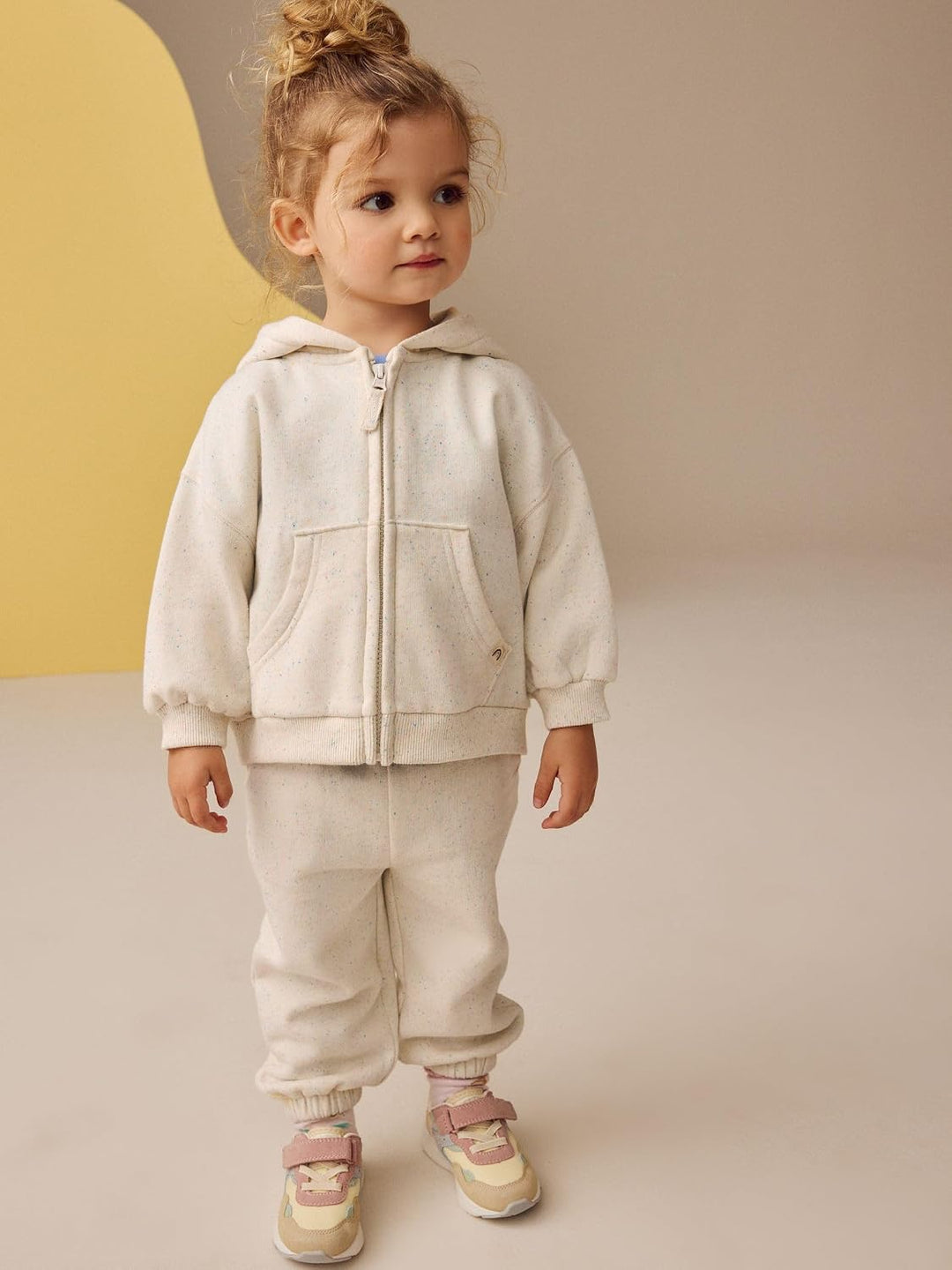 NEXT Mädchen Standard Kapuzenjacke 110-116 Oatmeal, 110-116 Oatmeal
