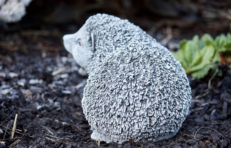 Stone and Style Steinfigur Igel Ferdinand, massiver Steinguss, Frost- und wetterfest bis -30°C