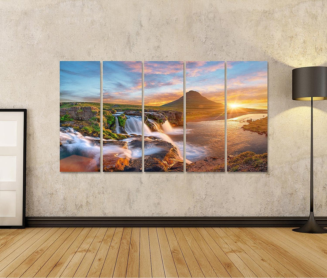 islandburner Bild auf Leinwand Schöne Landschaft Sonnenaufgang Kirkjufellsfoss Wasserfall Kirkjufell