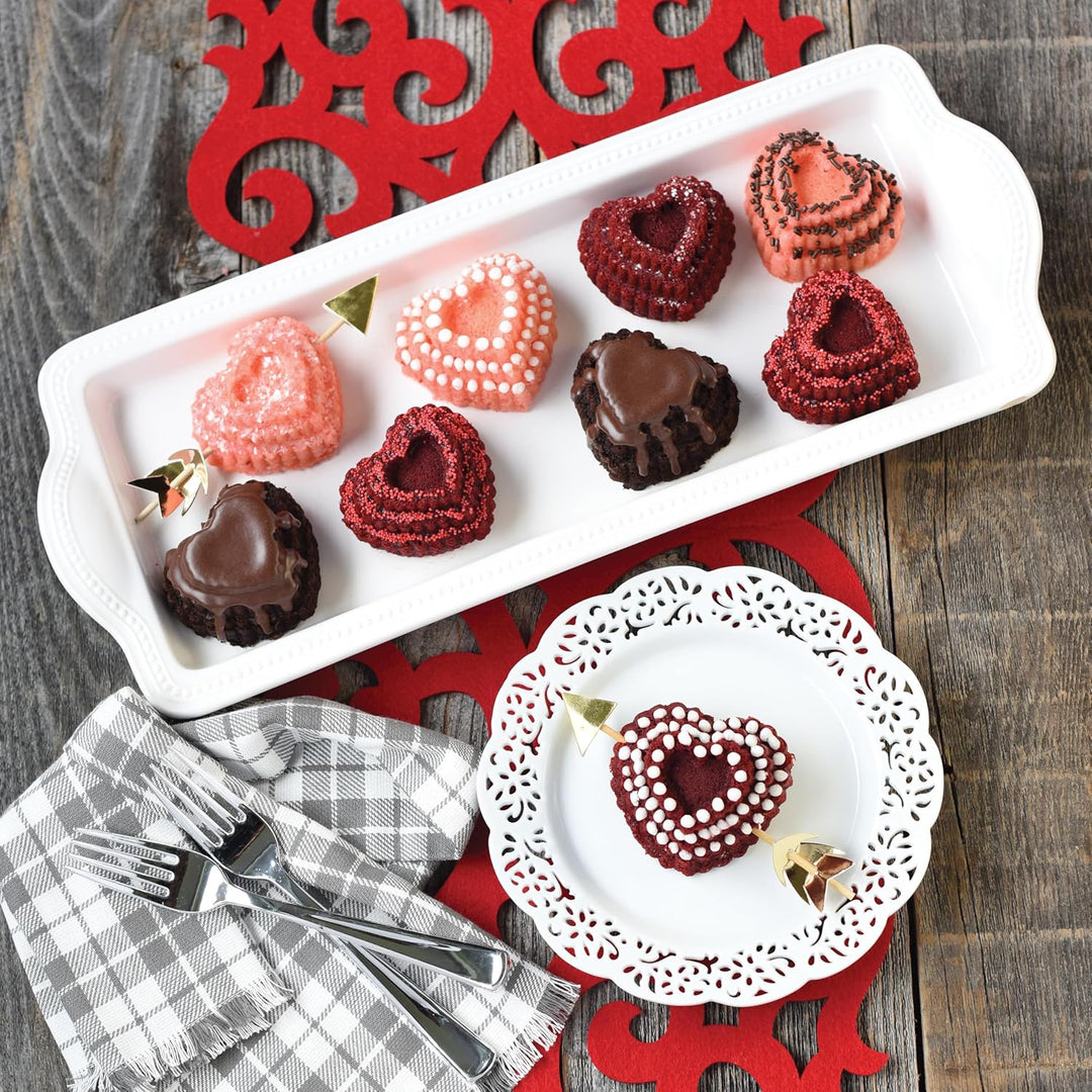 Nordic Ware 3D-Muffinform " Herz - Kranz " - gestuft für romantische Leckereien