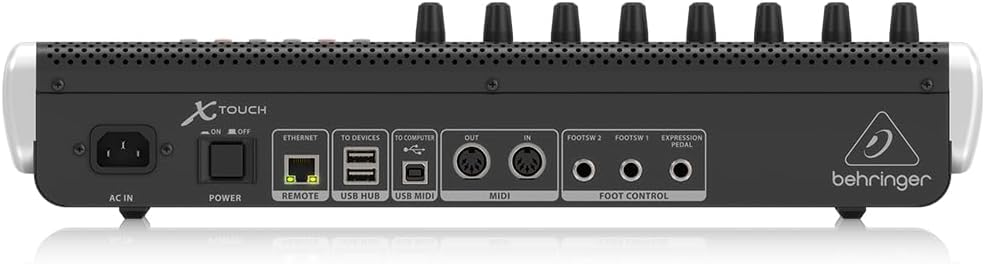 Behringer XTouch Universelle Bedienoberfläche mit 9 berührungsempfindlichen motorisierten Fadern, LC