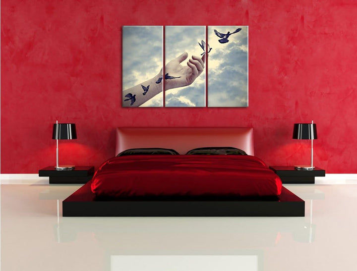 Pixxprint Vögel fliegen in die Freiheit / 3-Teilig/Gesamtmass 120cm Leinwandbild bespannt auf Holzra