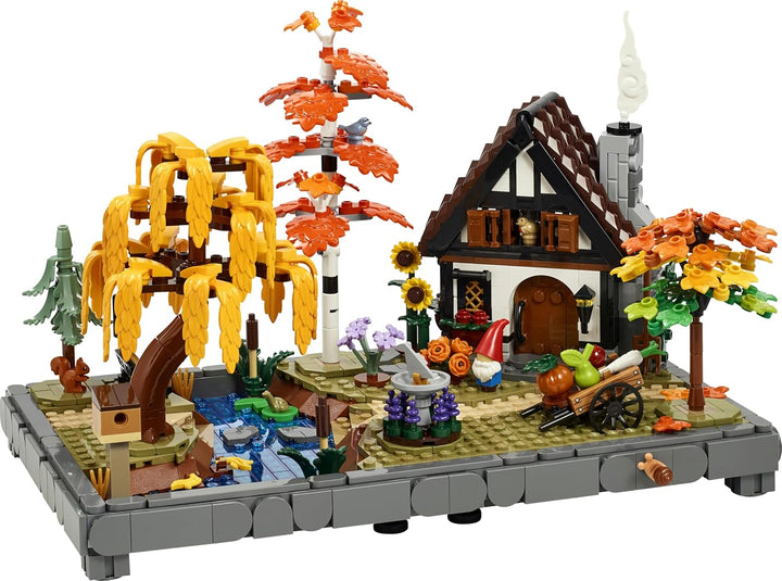 LEGO Icons Herbstlicher Landhausgarten - umgestaltbare Schreibtischdeko für Erwachsene - Tiere Minif