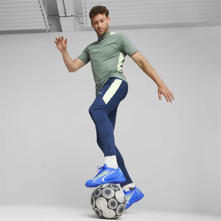 PUMA Herren Play Tt Fussballschuh, Ultra Blue White Pro Green, 42.5 EU