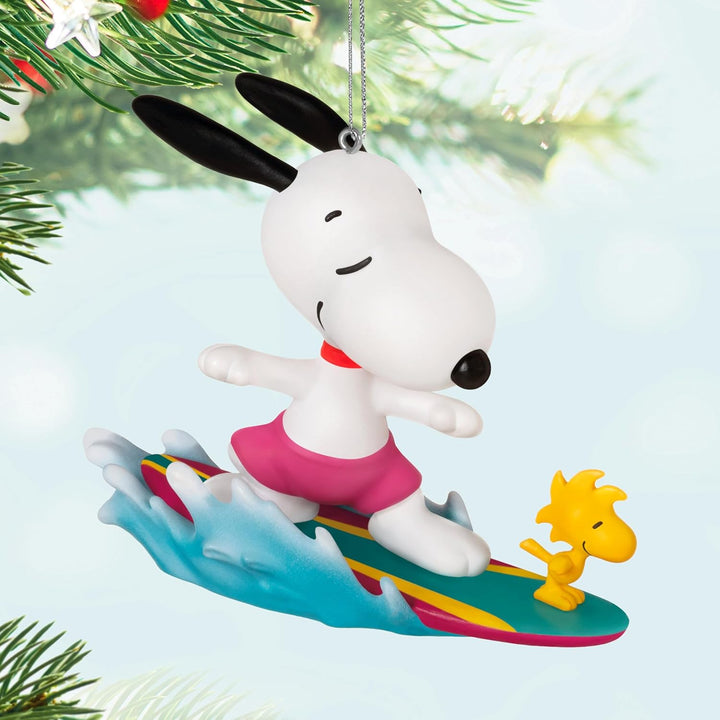 Hallmark Erdnüsse, Design: Snowopy & Woodstock Surfen H6cm by W3.6cm by D7.3cm Weiss, Rot und Blau,